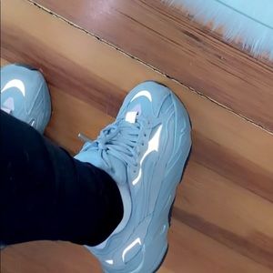 Yeezy Boost 700